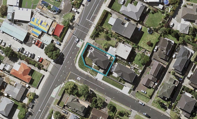 49 Belmont Terrace, Milford, Auckland - Carousel 1