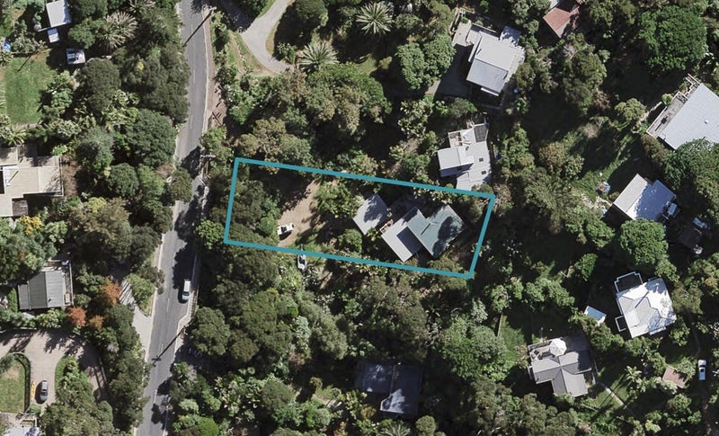 27 Palm Road, Palm Beach, Waiheke Island - Carousel 1