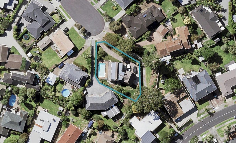 15 Melissa Place, Farm Cove, Auckland - Carousel 1
