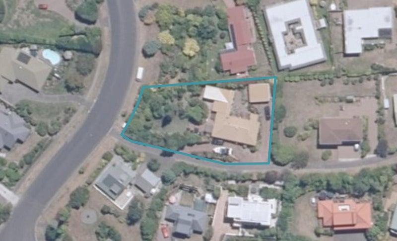 8 Kahurangi Drive, Rangatira Park, Taupo - Carousel 1