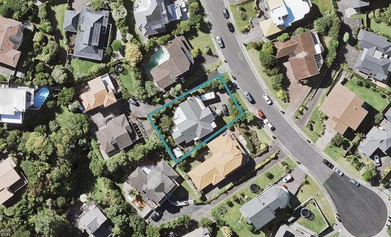 23 Calypso Place, Rothesay Bay, Auckland - Carousel 1