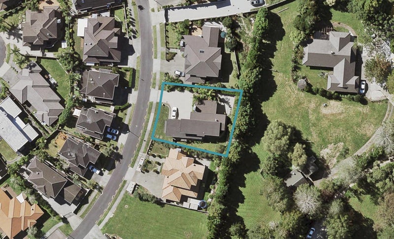104A Cyril French Drive, Flat Bush, Auckland - Carousel 1