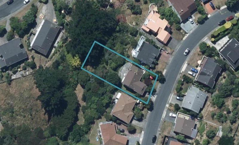 56 Leeward Drive, Whitby, Porirua - Carousel 1