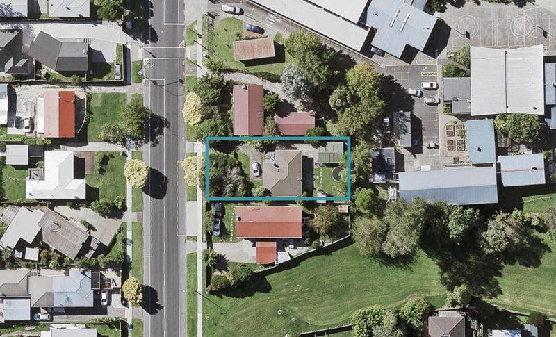 50 Gossamer Drive, Pakuranga Heights, Auckland - Carousel 1