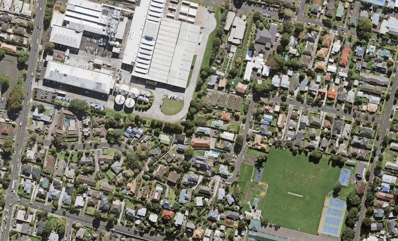 10/10 Boyd Avenue, Royal Oak, Auckland - Carousel 1