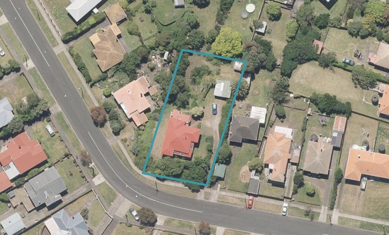 116 Gonville Avenue, Gonville, Whanganui - Carousel 1