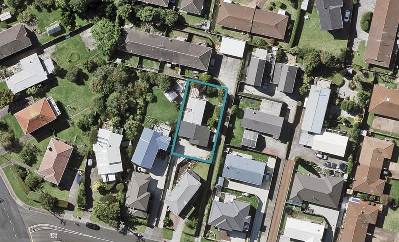 8A Allenby Road, Panmure, Auckland - Carousel 1