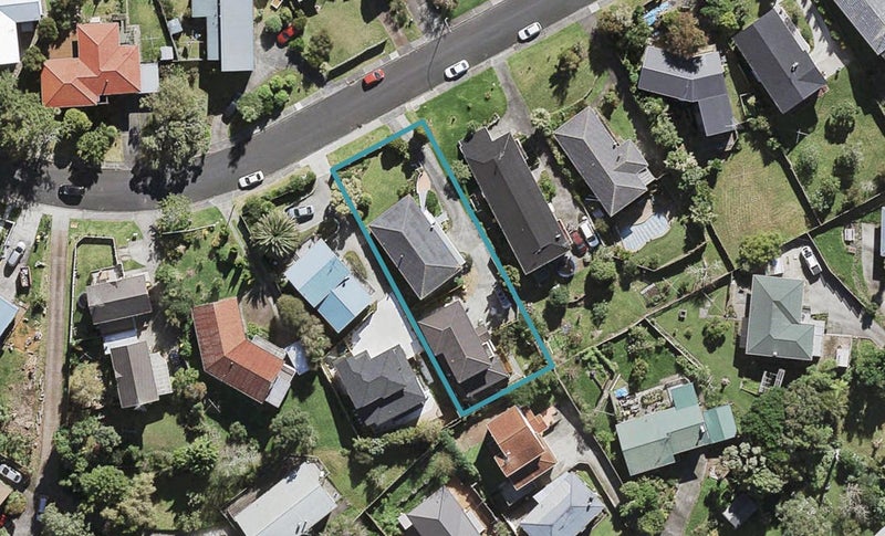 2/26 Chequers Avenue, Glenfield, Auckland - Carousel 1