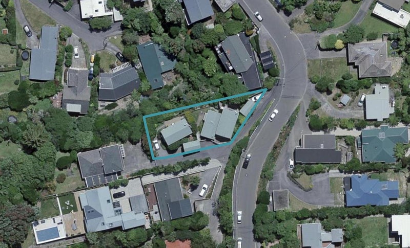 3/42 Madras Street, Khandallah, Wellington - Carousel 1