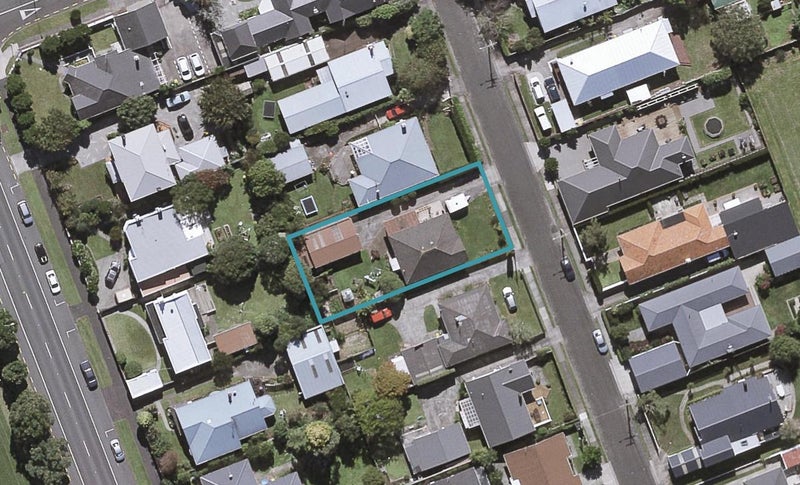 8 Tokomaru Street, Welbourn, New Plymouth - Carousel 1