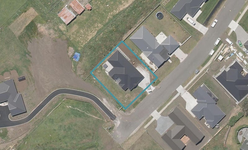 20 Tirimoana Place, Otamatea, Whanganui - Carousel 1