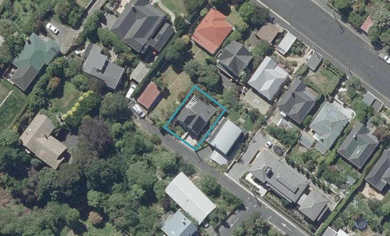 41B Brownville Crescent, Maori Hill, Dunedin - Carousel 1