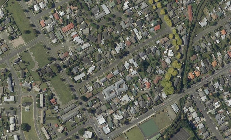 10 Glasgow Street, Takaro, Palmerston North - Carousel 1