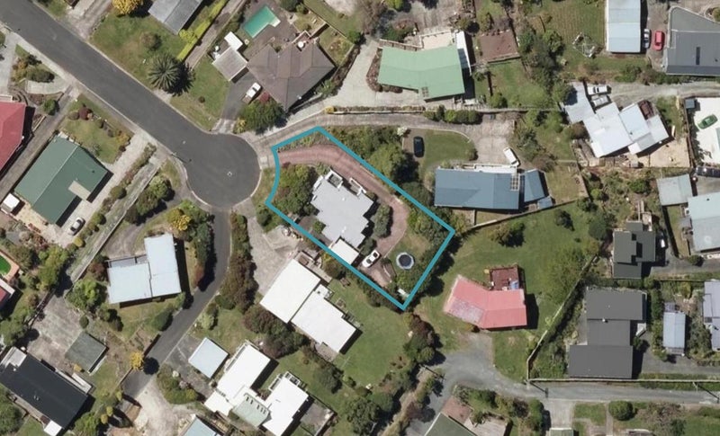 21 Mountain Road, Morningside, Whangarei - Carousel 1