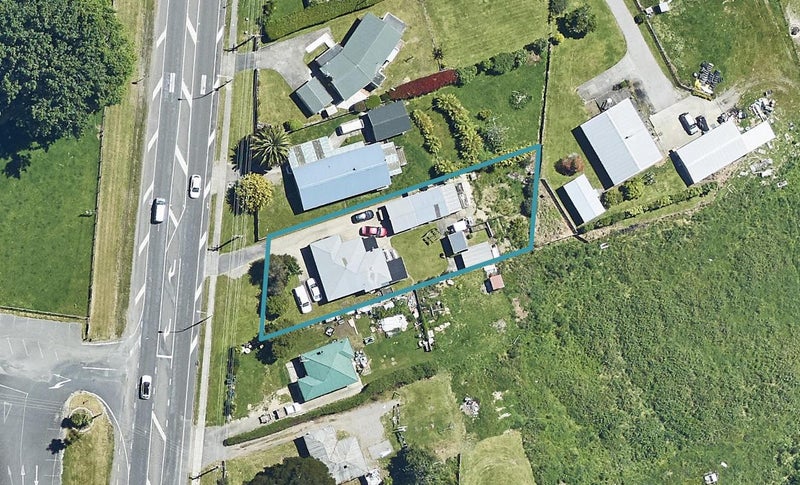 530 Ngongotaha Road, Fairy Springs, Rotorua - Carousel 1