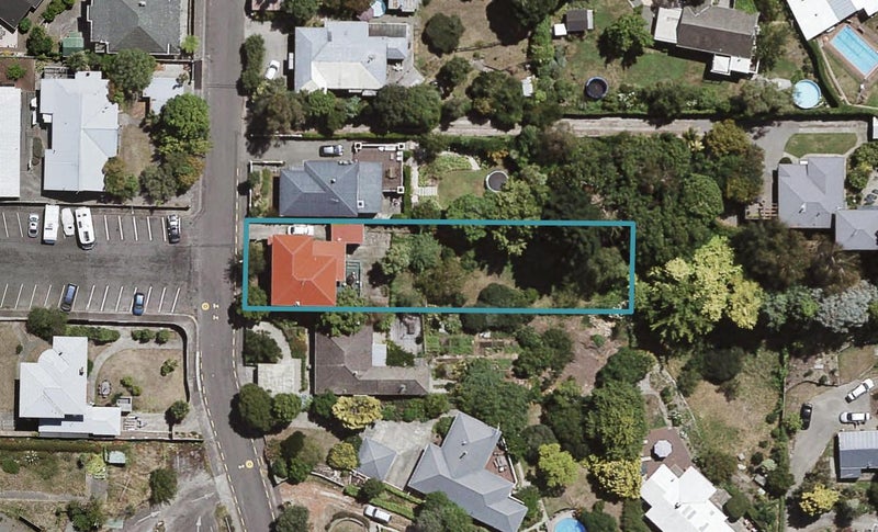 105 Chaucer Road North, Hospital Hill, Napier - Carousel 1