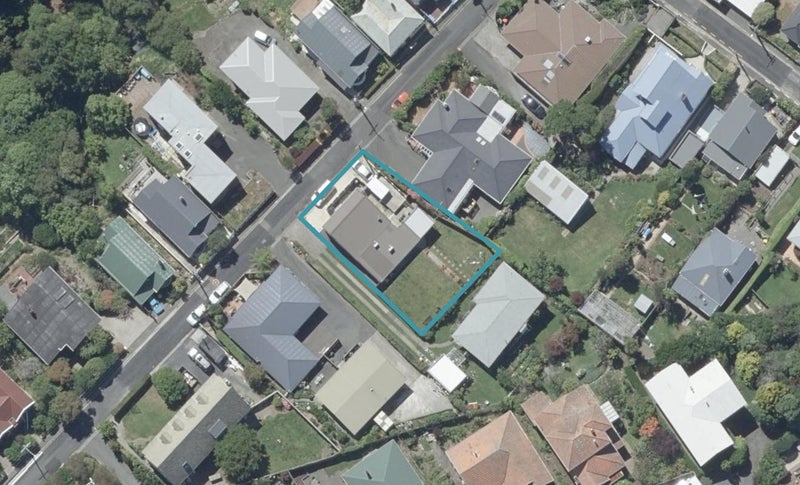 28 Brownville Crescent, Maori Hill, Dunedin - Carousel 1