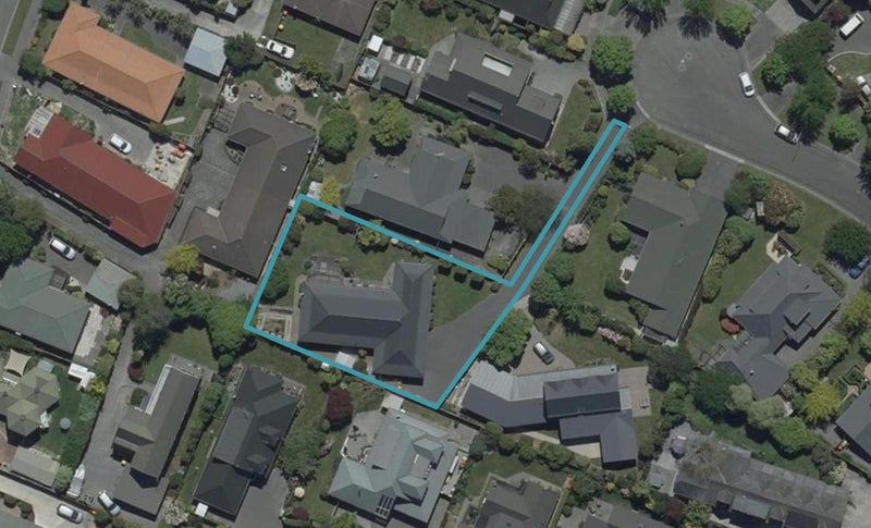 25 Felstead Place, Avonhead, Christchurch - Carousel 1