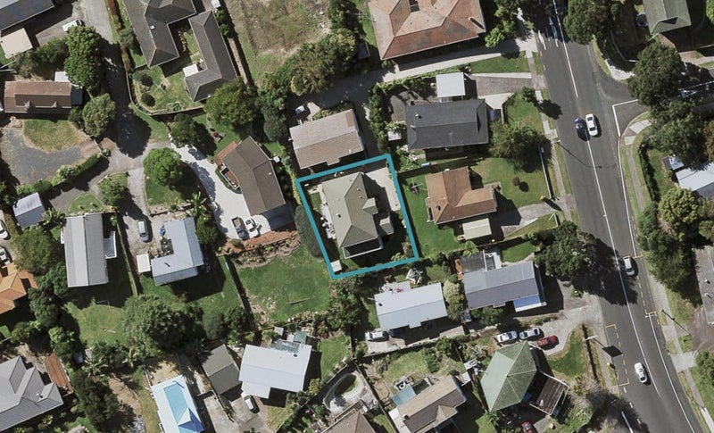 7 Everglade Drive, Goodwood Heights, Auckland - Carousel 1