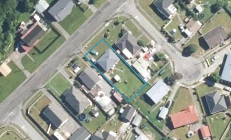 82 Hall Street, Cobden, Greymouth - Carousel 1