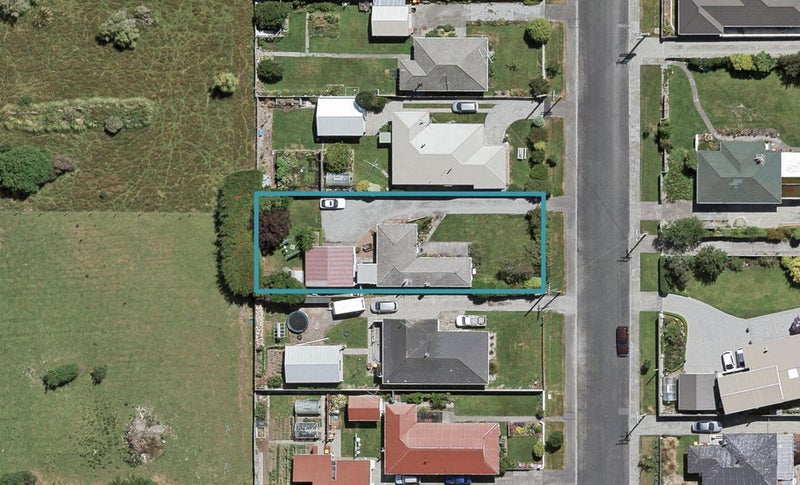 30 Palmer Street, Grasmere, Invercargill - Carousel 1