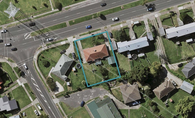 213 East Tamaki Road, Ōtara, Auckland - Carousel 1