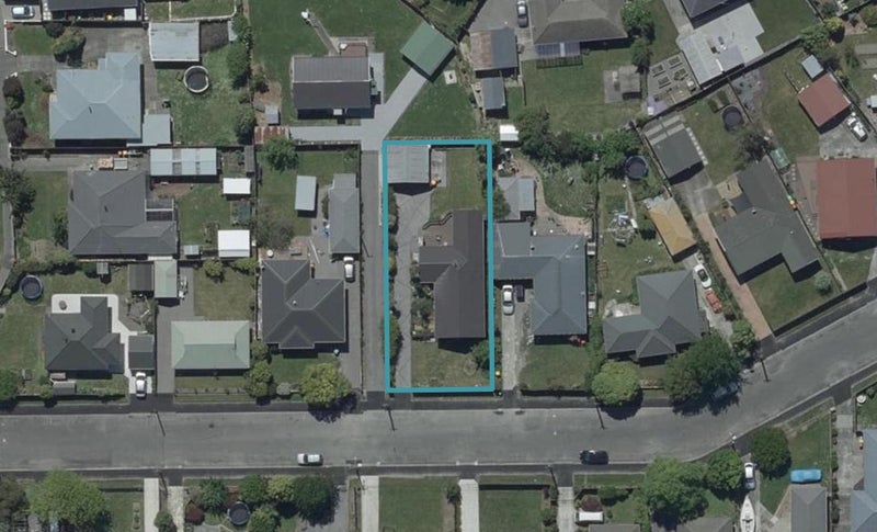 13 HEWLINGS ST, Shirley, Christchurch - Carousel 1