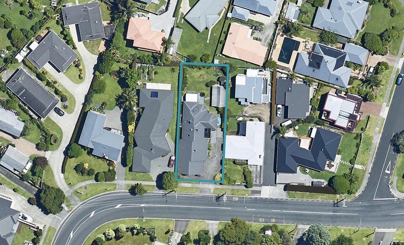 185 Grange Road, Otumoetai, Tauranga - Carousel 1