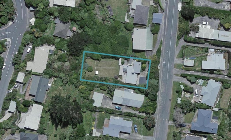 13A Chapman Street, Johnsonville, Wellington - Carousel 1