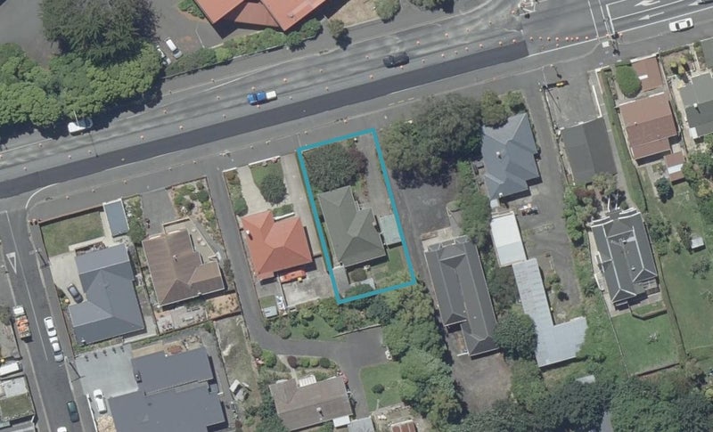 35 Kaikorai Valley Road, Kaikorai, Dunedin - Carousel 1