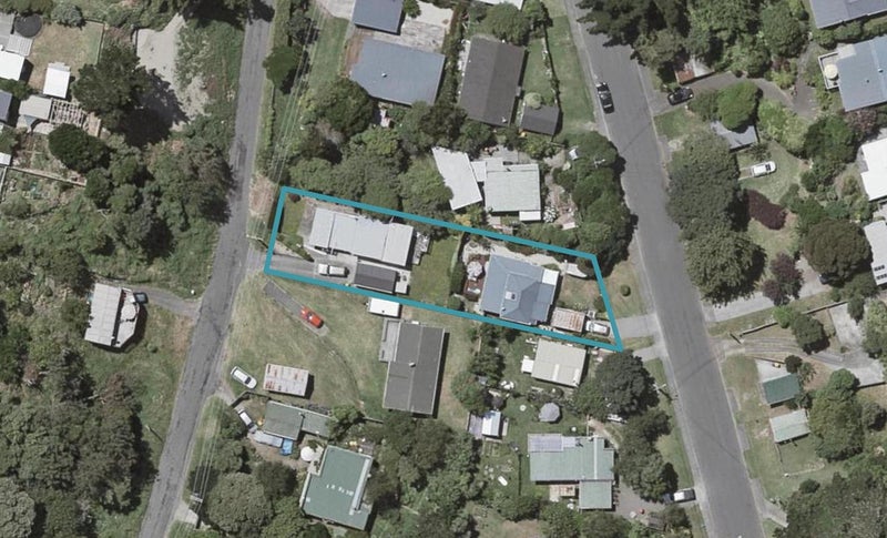 1/11 Forest Road, Raumati South, Raumati Beach - Carousel 1
