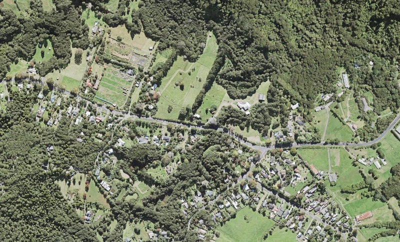 7 Mountain Road, Henderson Valley, Auckland - Carousel 1
