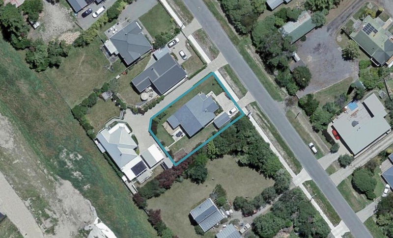 34 Esther Street, Martinborough - Carousel 1