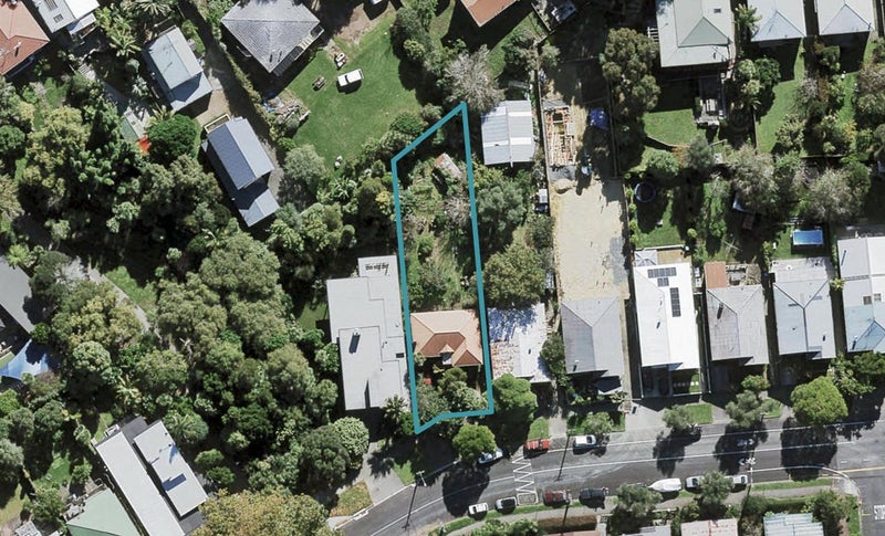 31 Cockburn Street, Grey Lynn, Auckland - Carousel 1