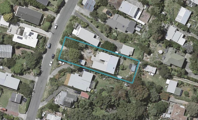 64 Glen Road, Raumati South, Paraparaumu - Carousel 1