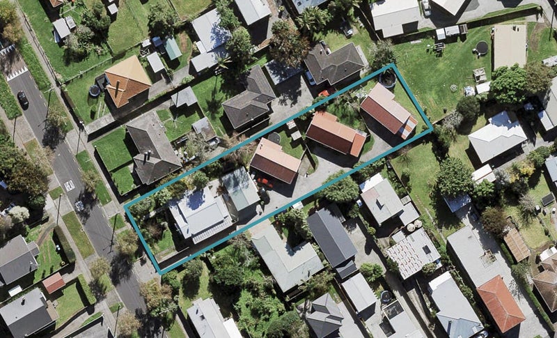 3D Wairau Avenue, Avondale, Auckland - Carousel 1