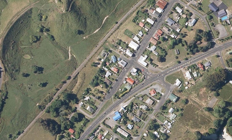 13 Broadway, Mangaweka - Carousel 1