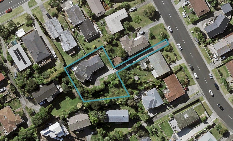 64 Juniper Road, Sunnynook, Auckland - Carousel 1