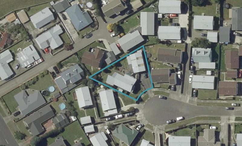 26 Tiller Close, Kelvin Grove, Palmerston North - Carousel 1