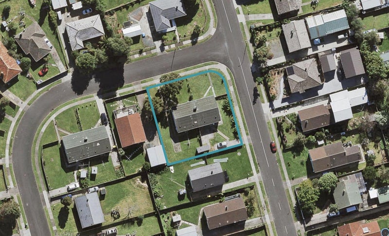 2 Corsair Crescent, Māngere, Auckland - Carousel 1