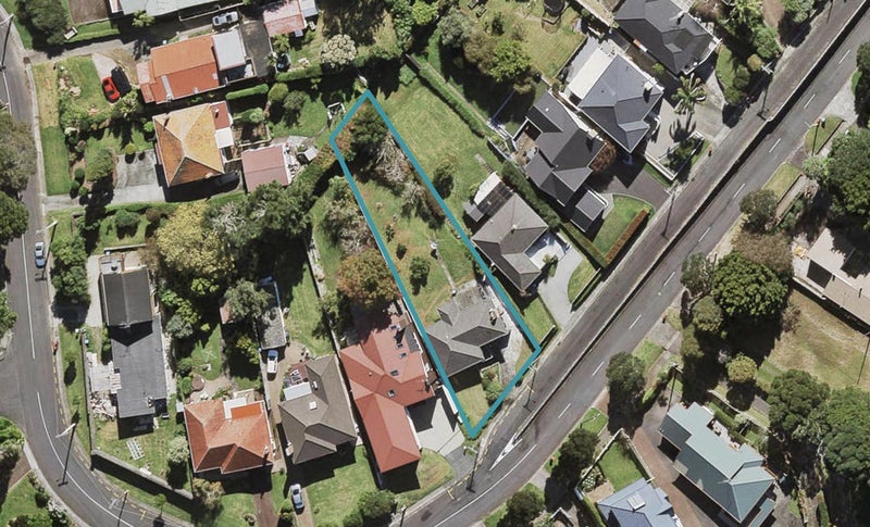 49 Seacliffe Road, Hillsborough, Auckland - Carousel 1
