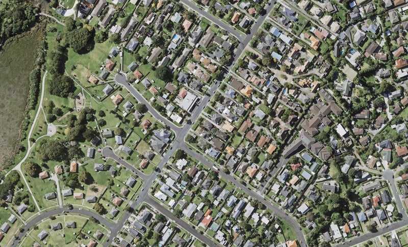 62 Eversleigh Road, Belmont, Auckland - Carousel 1