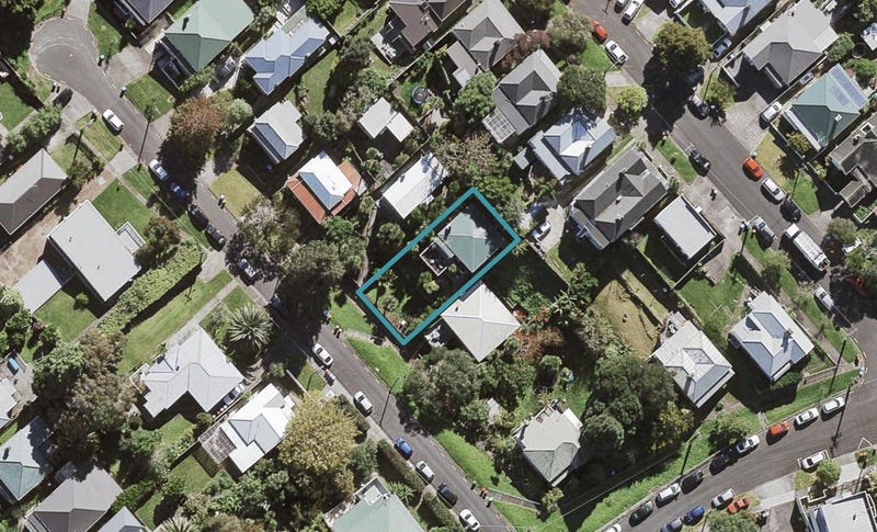 3 Hesketh Street, Kingsland, Auckland - Carousel 1