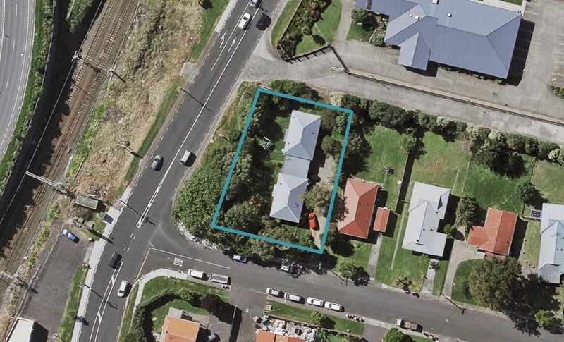16A Dunn Road, Panmure, Auckland - Carousel 1