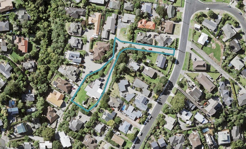 24C View Road, Shelly Park, Auckland - Carousel 1