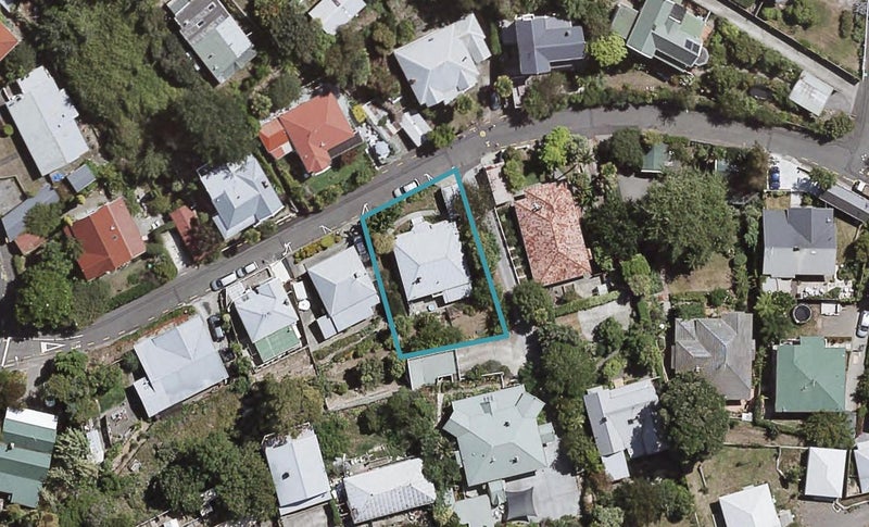13 Cameron Road, Bluff Hill, Napier - Carousel 1