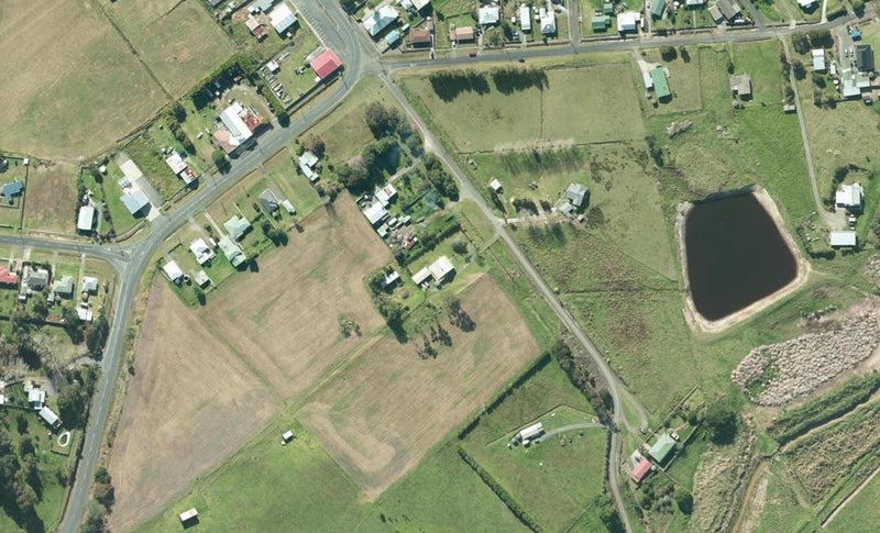 7 Bickers Road, Te Kōpuru - Carousel 1