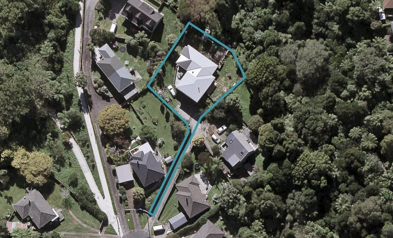 8A Camden Street, Vogeltown, New Plymouth - Carousel 1
