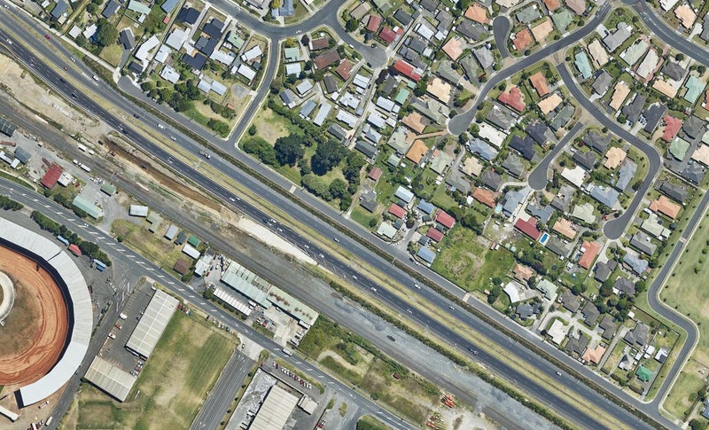 43 Te Maunga Lane, Mount Maunganui, Mount Maunganui - Carousel 1