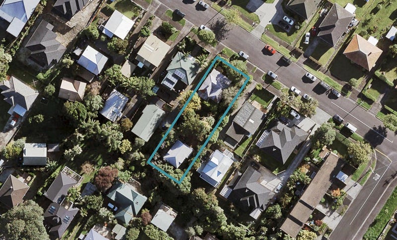 2/60 Alford Street, Waterview, Auckland - Carousel 1